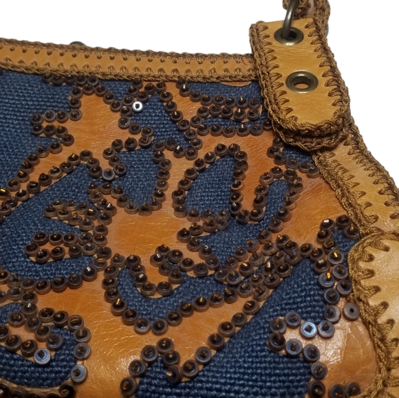 ISABELLA FIORE Sequine Handbag - Picture 5 of 12